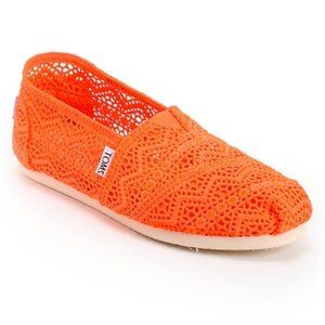 TOMS Denim Bright Orange Crochet Lace Classic Casual Slipon Flats Shoes 6.5 VGC